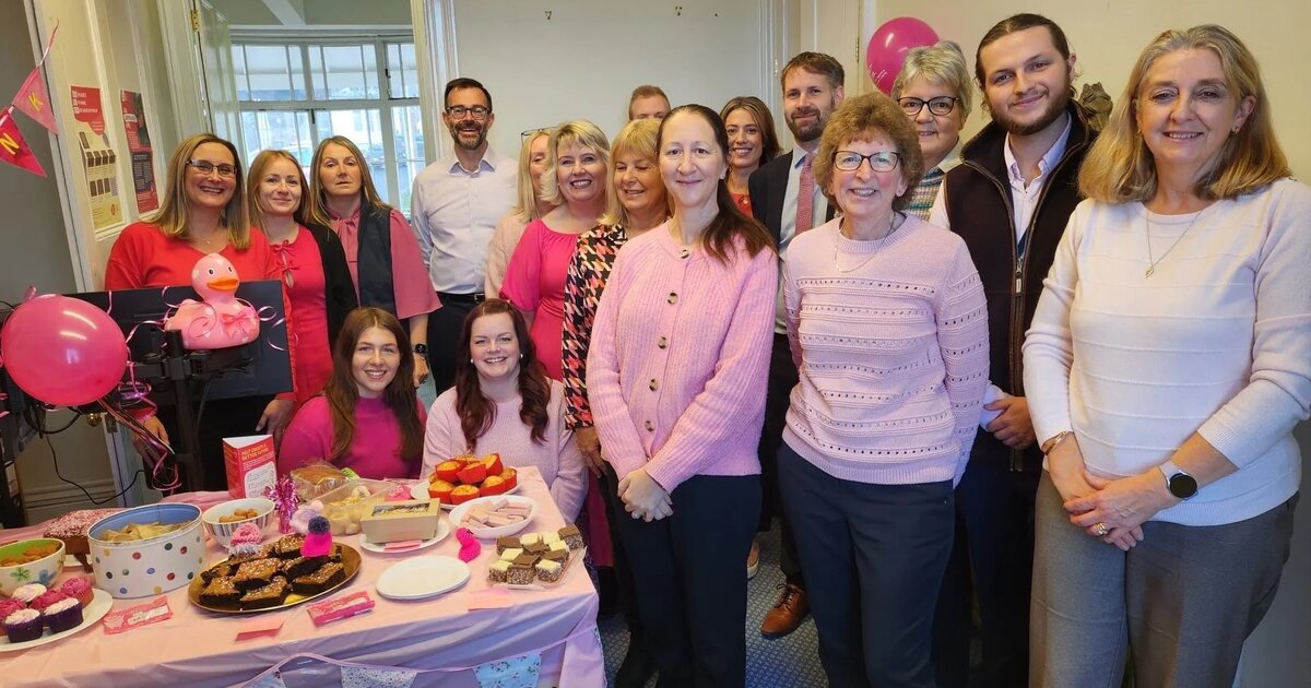 How to Wear It Pink and fundraise at work | Breast Cancer Now