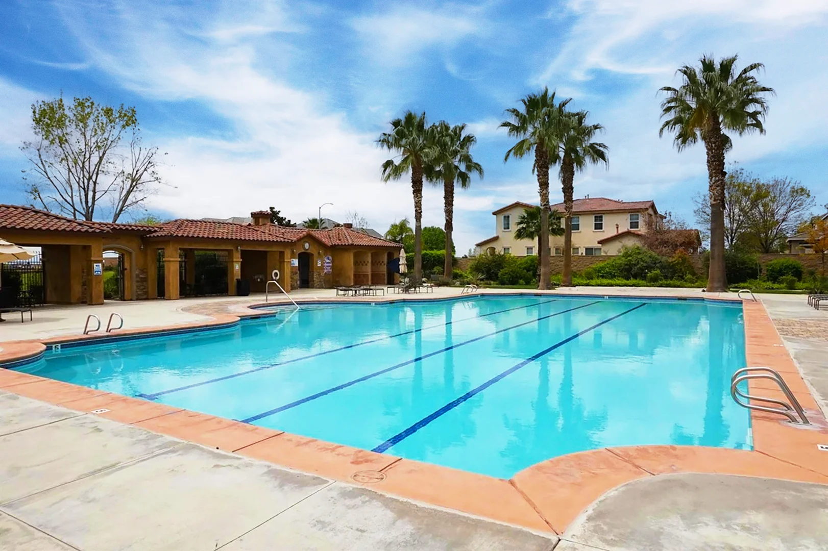 Lantana Pool