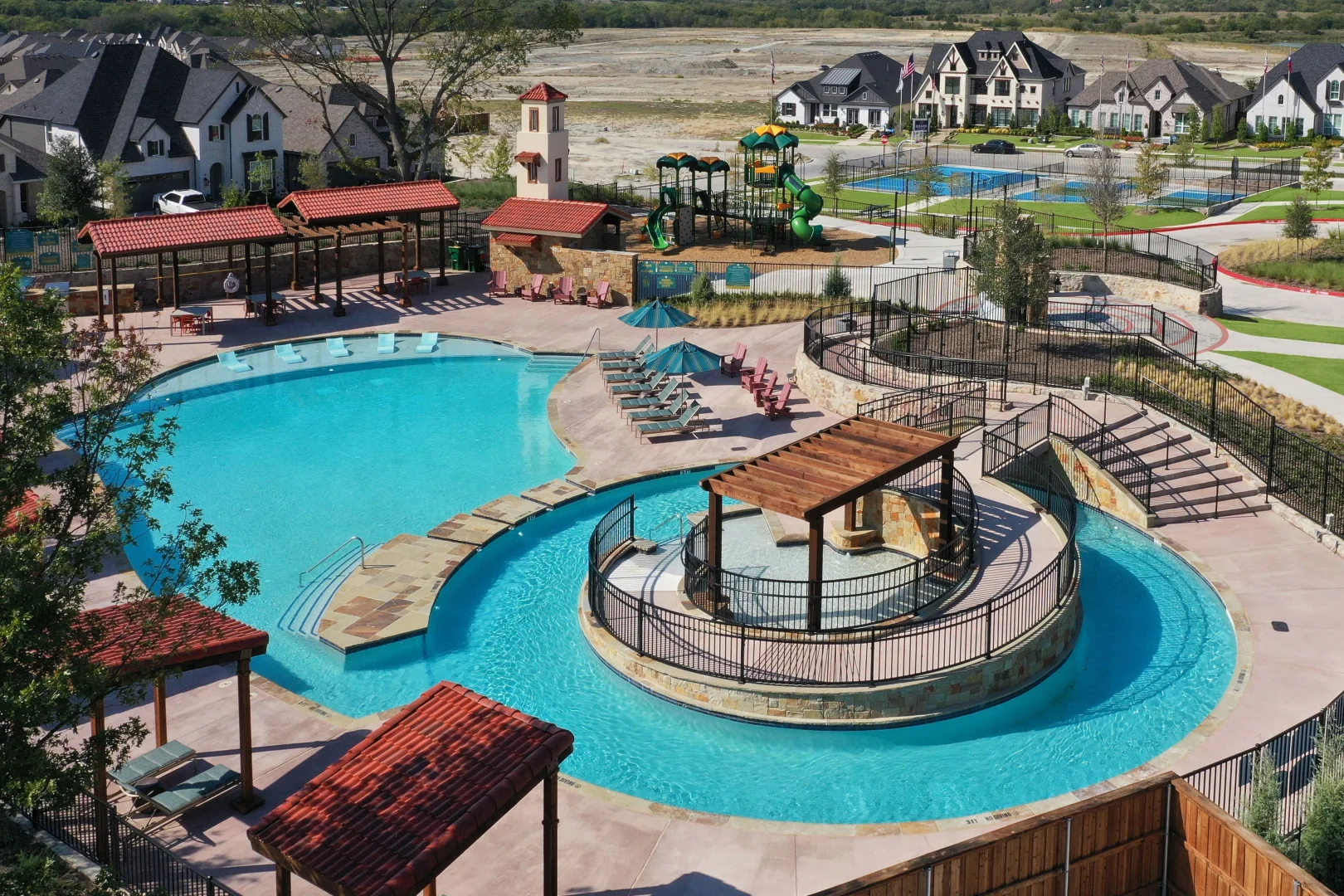 Monterra Pool Level 