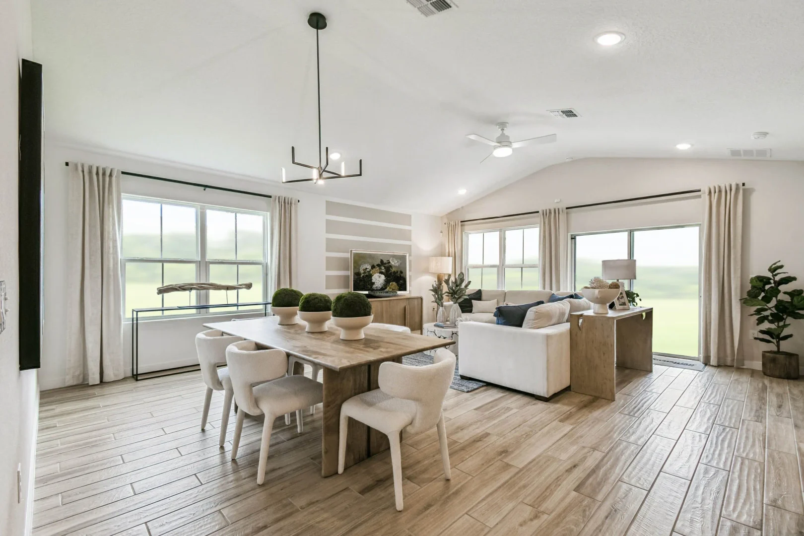 Aspire at Marion Oaks Passionflower II Dining Area Loft Palette 3 Ascend Coastal Loft