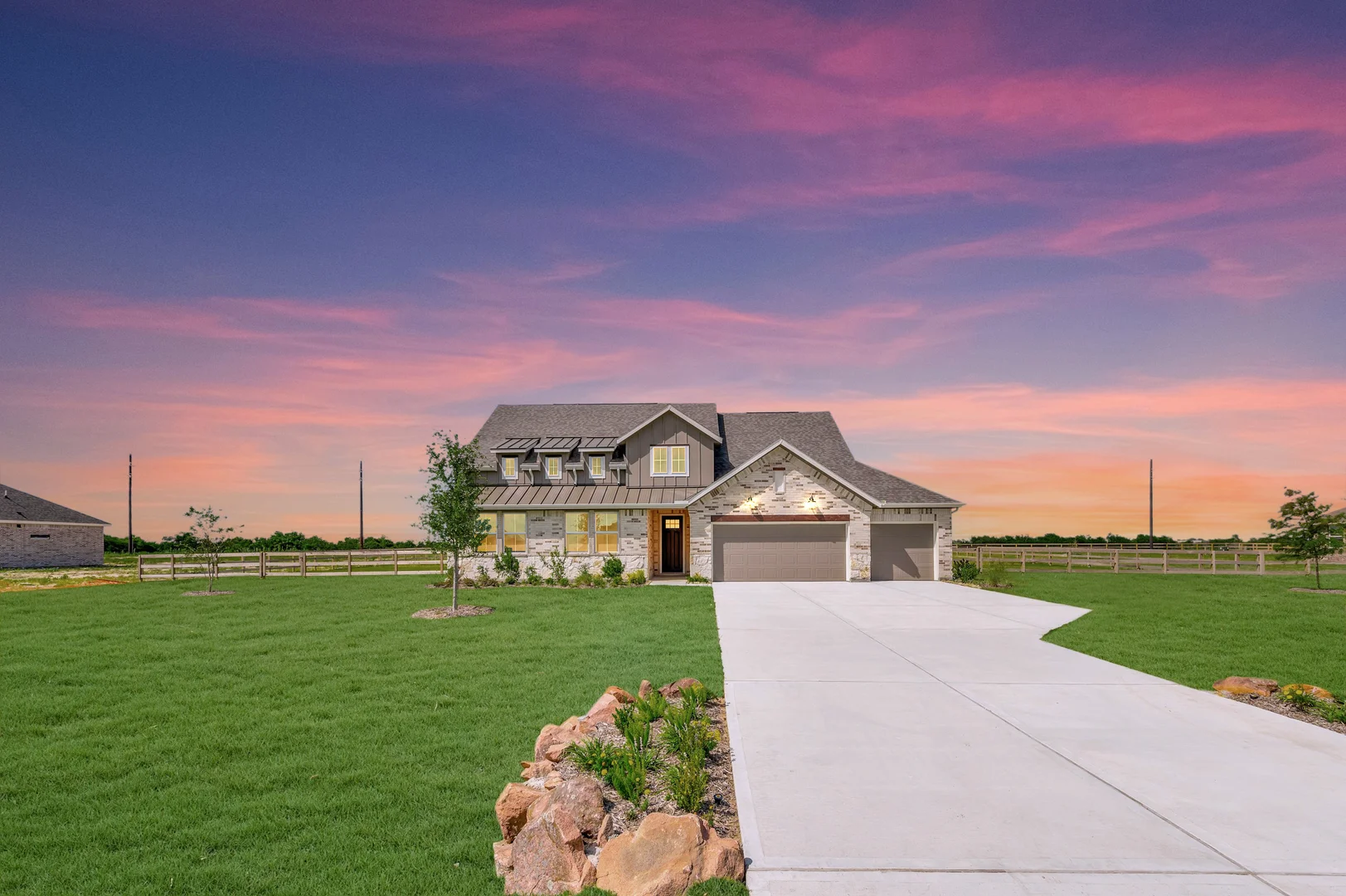 Lakeview Lakeview 5021 Bluebell Exterior1