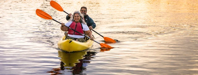  177143 _USP Crop Kayaking