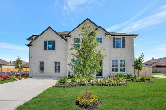 East Meadows Place Stirling exterior Classic Palette 6 Level 2