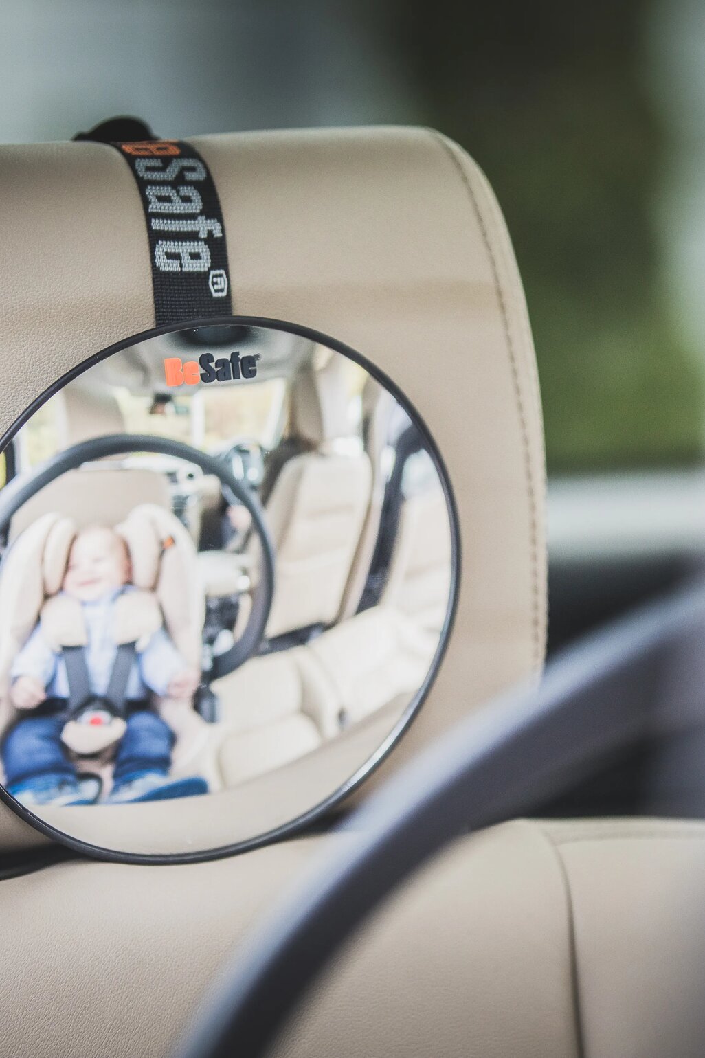 BeSafe oglindă bebeluș pentru scaun auto orientat spre spate - negru