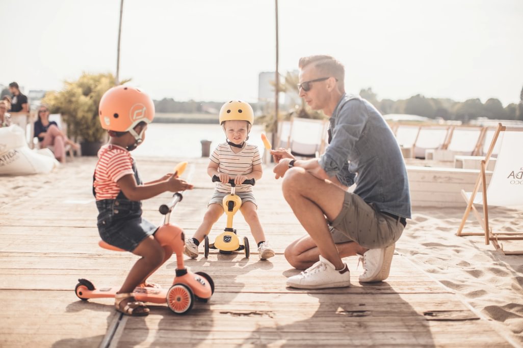 Scoot and Ride Highwaykick 1 2 in1 kickboard with seat - peach