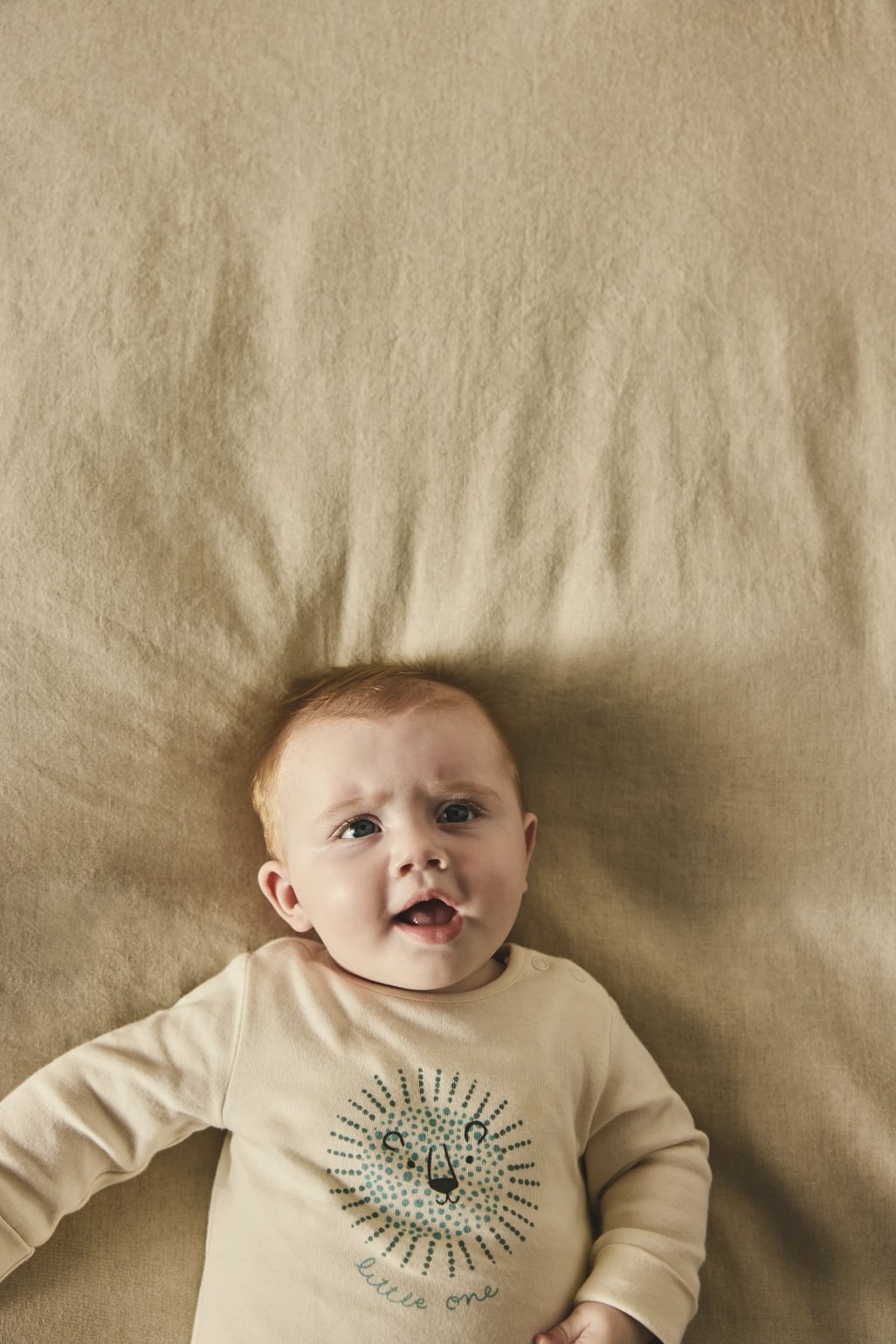 lion extendable bodysuit