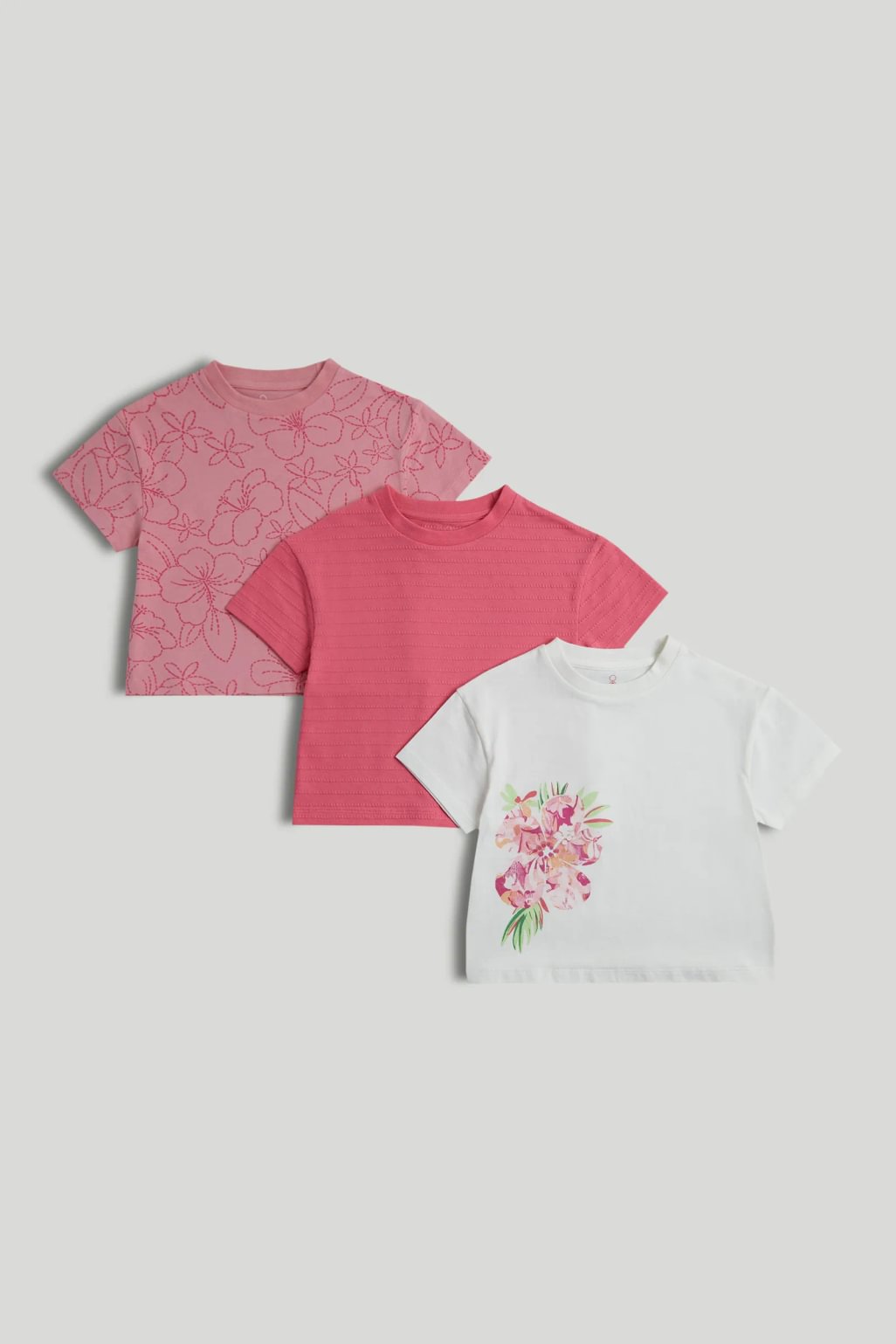 Set de 3 Tricouri cu Flori Tropicale