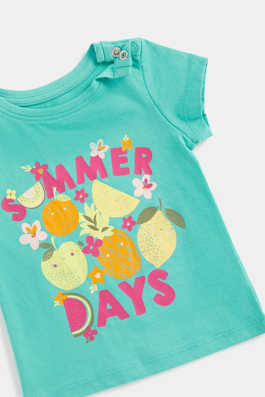 "Summer Days", tricou