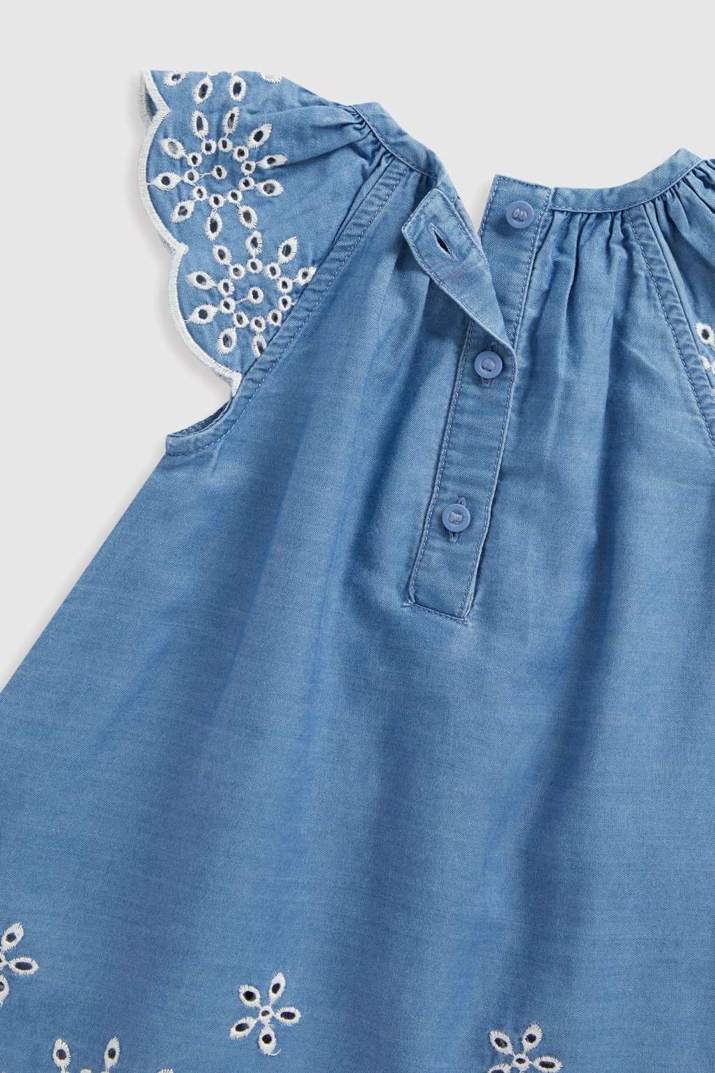 rochie cu broderie