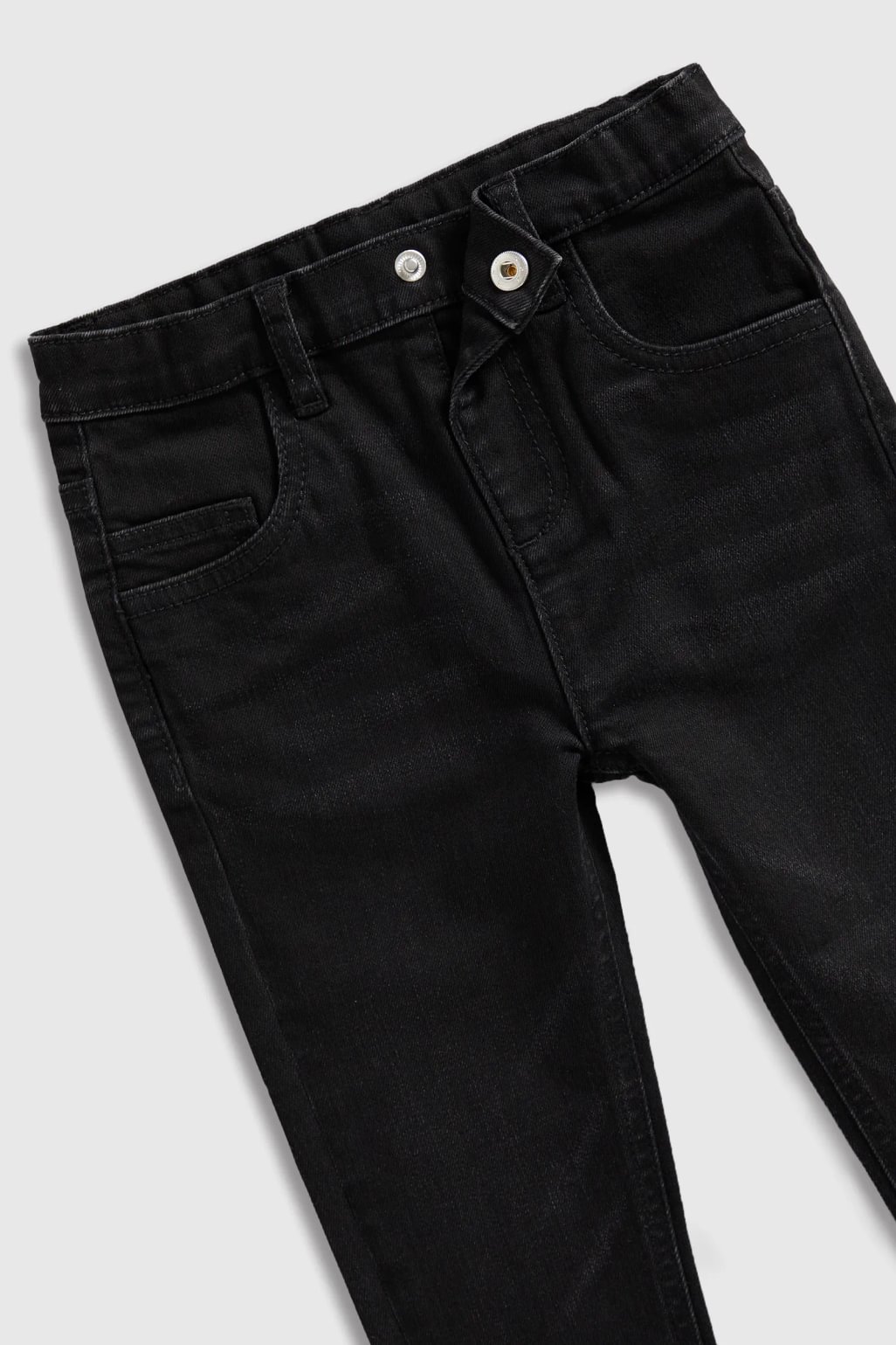 blugi skinny negri