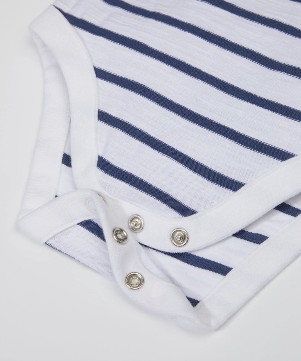set de pantaloni scurți  și body